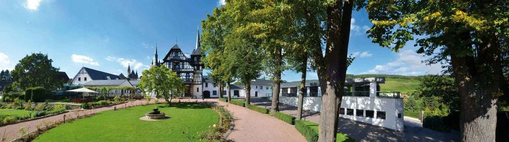 Gutshaus Panorama.webp Gutshaus Panorama.webp