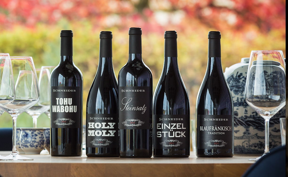 MarkusSchneider.jpg MarkusSchneider.jpg