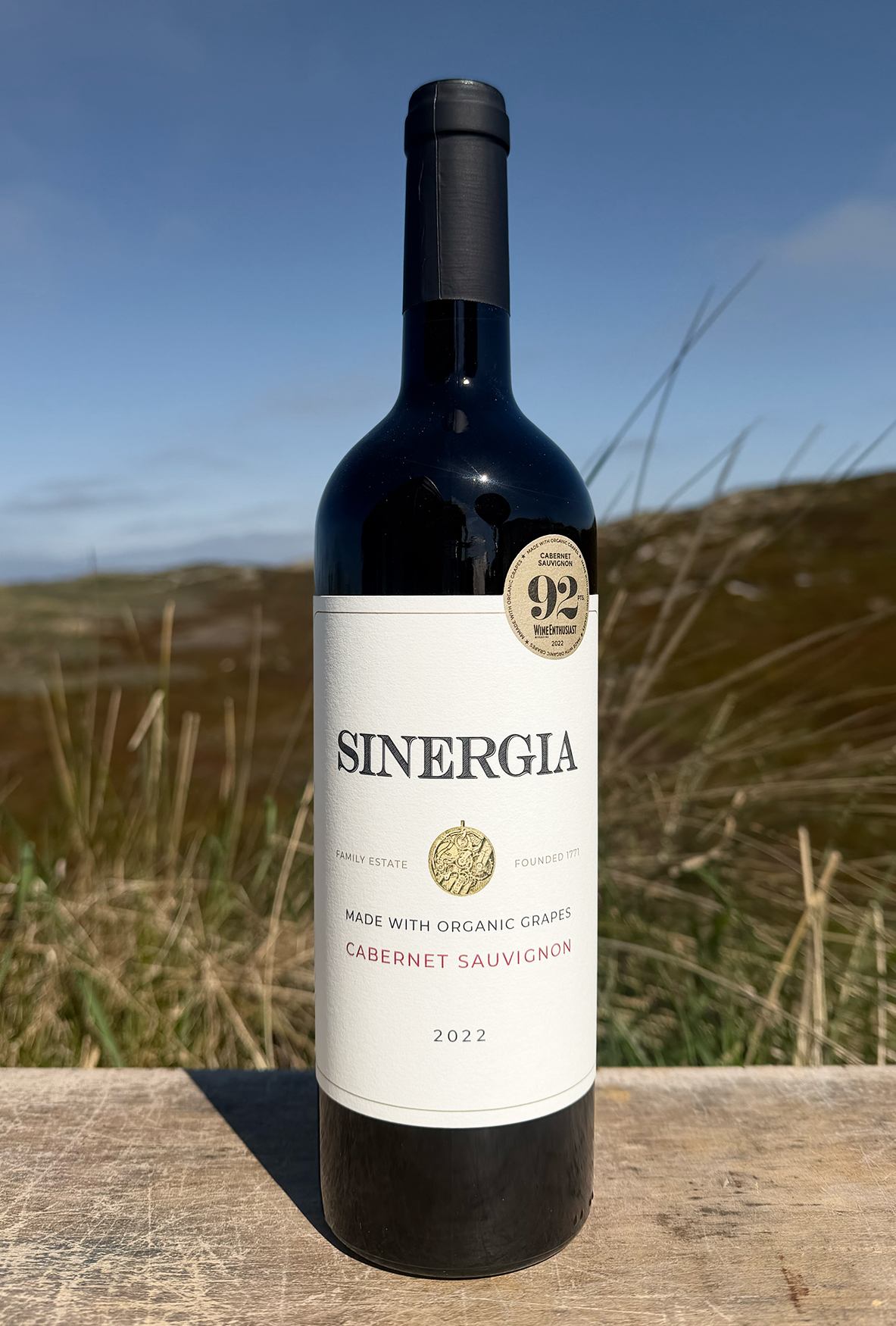 2022 Bodegas Los Frailes "Sinergia" Cabernet Sauvignon 0,75l 2022 Bodegas Los Frailes "Sinergia" Cabernet Sauvignon 0,75l