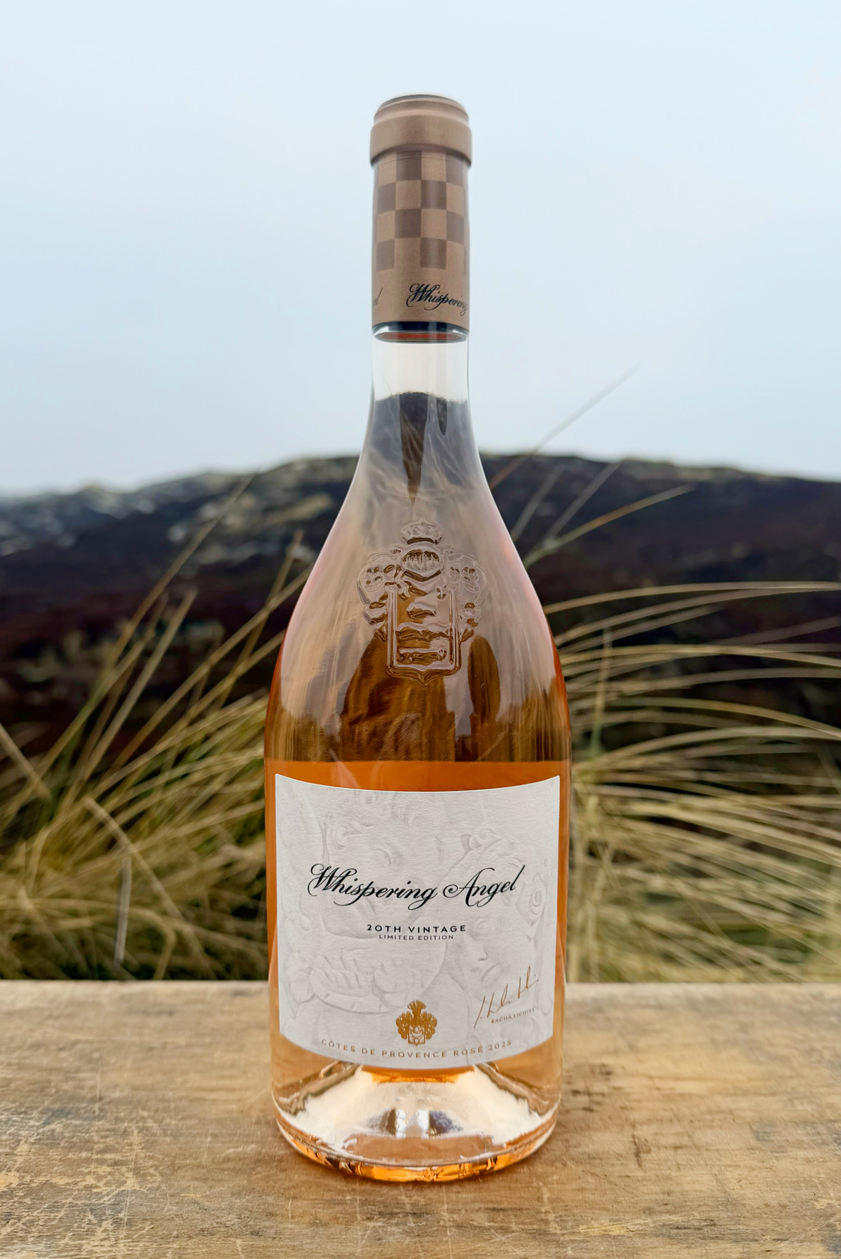 2025 Chateau d'Esclans Whispering Angel Rose 0,75l 2025 Chateau d'Esclans Whispering Angel Rose 0,75l