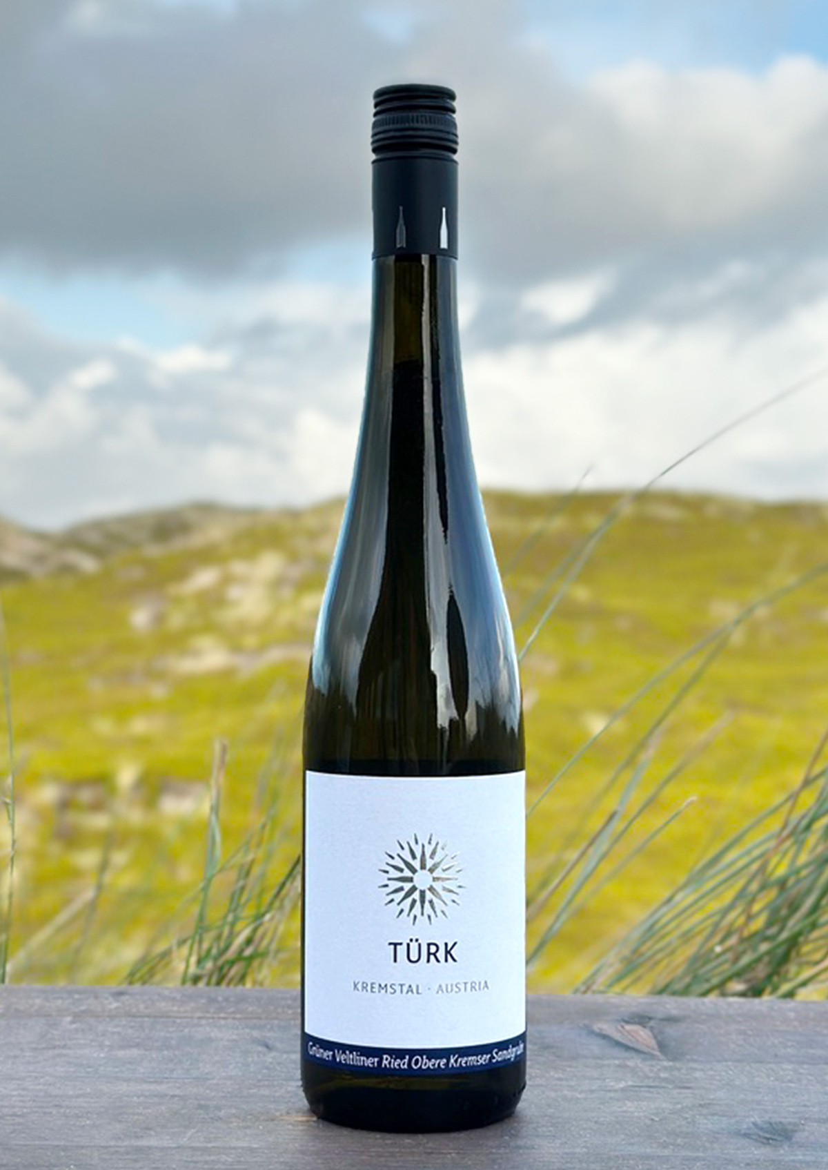 2023 Türk Grüner Veltliner "Ried Obere Kremser Sandgrube" 0,75l  2023 Türk Grüner Veltliner "Ried Obere Kremser Sandgrube" 0,75l