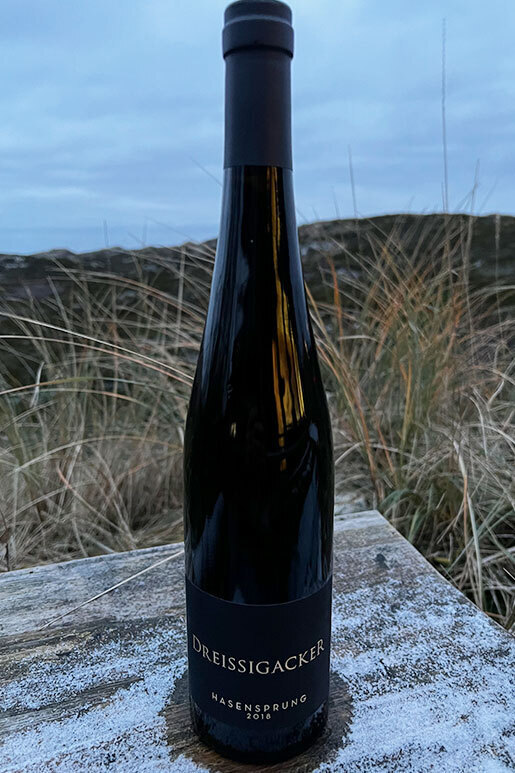 2018 Dreissigacker Riesling trocken Hasensprung 0,75l 2018 Dreissigacker Riesling trocken Hasensprung 0,75l