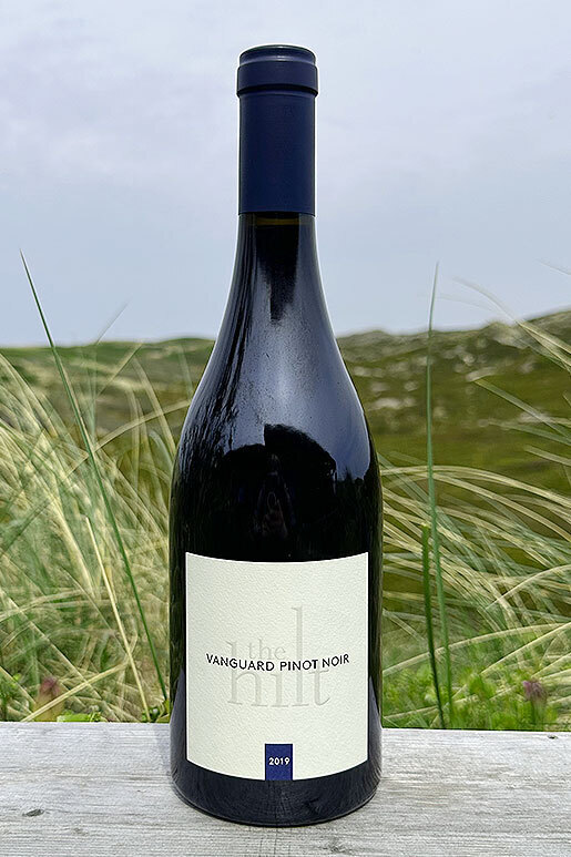 2019 The Hilt The Vanguard Pinot Noir 0,75l 2019 The Hilt The Vanguard Pinot Noir 0,75l
