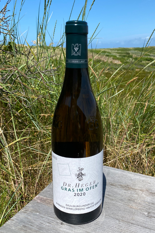 2020 Dr.Heger Grauburgunder Gras im Ofen GG Ihringen Winklerberg 0,75l 2020 Dr.Heger Grauburgunder Gras im Ofen GG Ihringen Winklerberg 0,75l