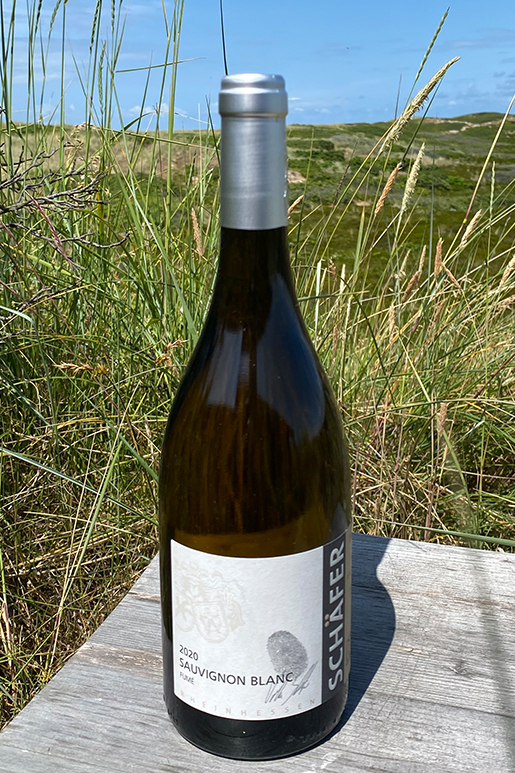 2020 Schäfer Sauvignon Blanc Fumé Mettenheimer Schlossberg 0,75l 2020 Schäfer Sauvignon Blanc Fumé Mettenheimer Schlossberg 0,75l