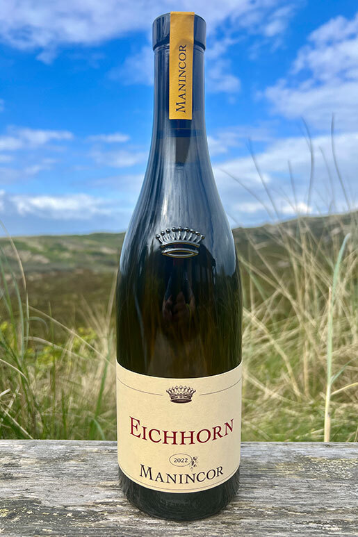 2022 Manincor Eichhorn Pinot Bianco 0,75l  2022 Manincor Eichhorn Pinot Bianco 0,75l