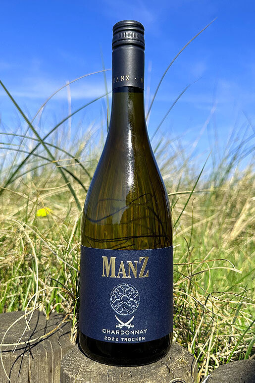 2022 Manz Chardonnay  trocken "only Sansibar" 0,75l  2022 Manz Chardonnay  trocken "only Sansibar" 0,75l