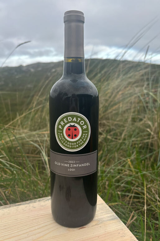 2022 Predator Old Vine Zinfandel Lodi Appellation 0,75l  2022 Predator Old Vine Zinfandel Lodi Appellation 0,75l