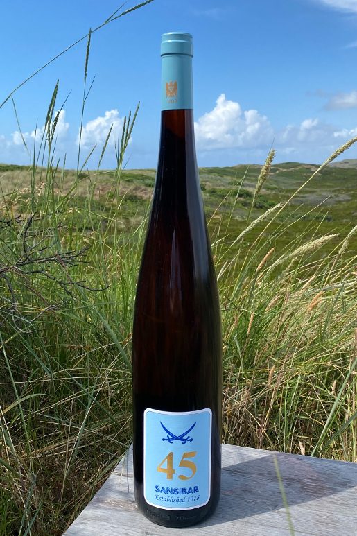 2022 Robert Weil Riesling "45 Jahre" only Sansibar 1,5l 2022 Robert Weil Riesling "45 Jahre" only Sansibar 1,5l