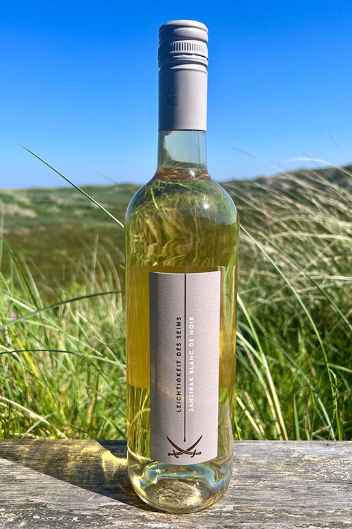 2023 Domaine Pugibet Leichtigkeit des Seins Blanc de Noir "only Sansibar" 0,75l 2023 Domaine Pugibet Leichtigkeit des Seins Blanc de Noir "only Sansibar" 0,75l