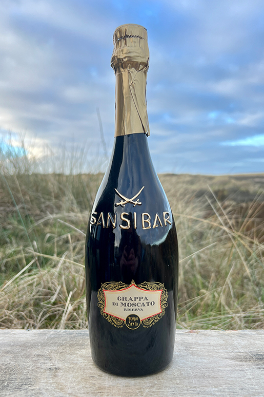 Grappa di Moscato “only Sansibar” ohne Holzkiste 0,7l  Grappa di Moscato “only Sansibar” ohne Holzkiste 0,7l