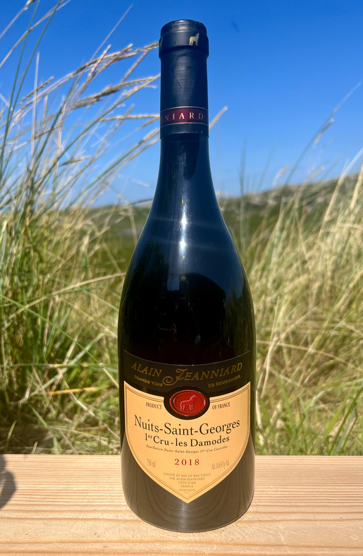 2018 Domaine Jeanniard Nuits-Saint- Georges 1er Cru-les-Damodes 0,75l  2018 Domaine Jeanniard Nuits-Saint- Georges 1er Cru-les-Damodes 0,75l