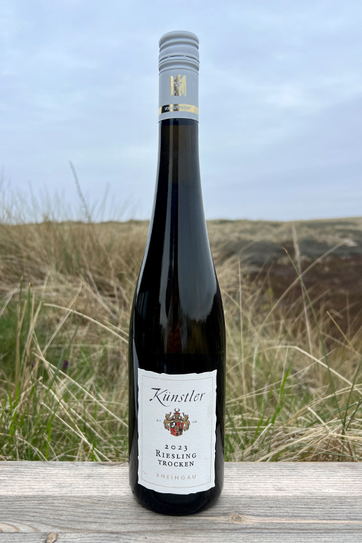 2023 Künstler Gutsriesling trocken 0,75l 2023 Künstler Gutsriesling trocken 0,75l