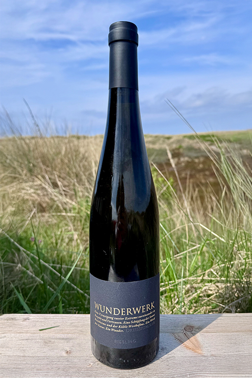2019 Dreissigacker Wunderwerk Riesling 0,75l  2019 Dreissigacker Wunderwerk Riesling 0,75l