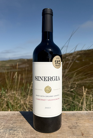 2022 Bodegas Los Frailes "Sinergia" Cabernet Sauvignon 0,75l 2022 Bodegas Los Frailes "Sinergia" Cabernet Sauvignon 0,75l