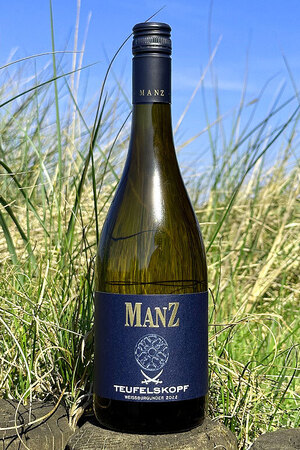 2022 Manz Weissburgunder "Teufelskopf" only Sansibar 0,75l 2022 Manz Weissburgunder "Teufelskopf" only Sansibar 0,75l