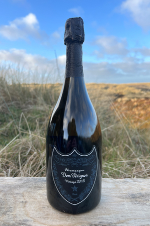 2015er Dom Pérignon Special Edition White Luminous "Vibe Dining" 2015er Dom Pérignon Special Edition White Luminous "Vibe Dining"