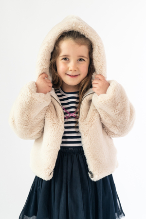 Jacke Ecofur Modell Alma, cream, 140/146 Jacke Ecofur Modell Alma, cream, 140/146